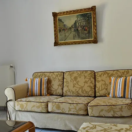 White Clam Vintage House With Sea View & Garden * Makríjalosz