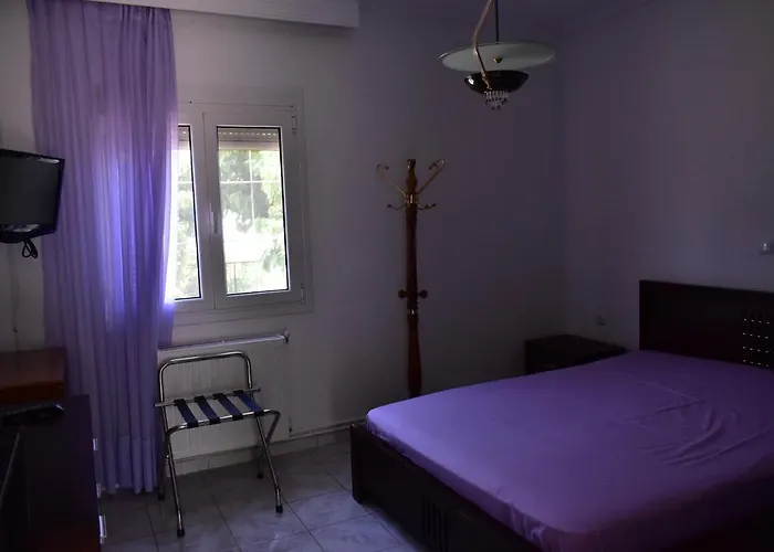 White Clam Vintage House With Sea View & Garden