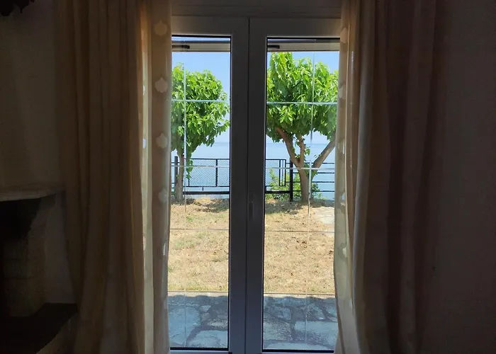 White Clam Vintage House With Sea View & Garden Casa de Férias